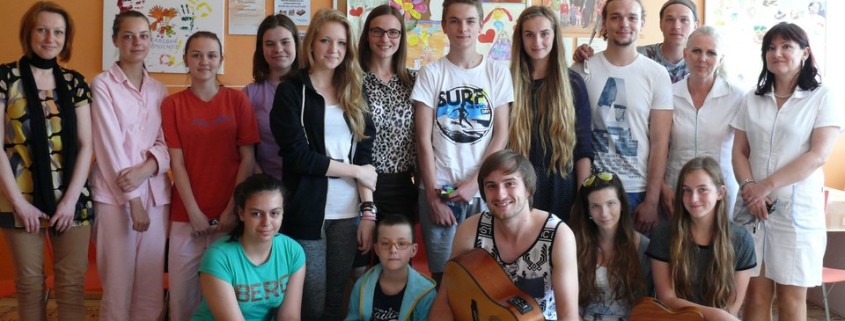 Celé Slovensko číta deťom 2016